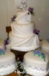 WEDDING CAKE 252